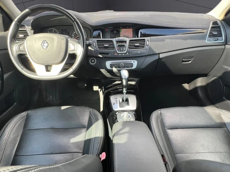 Renault Laguna – 14