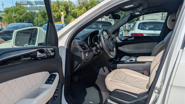 MERCEDES-BENZ GLS 450 – 9