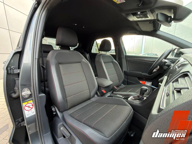Volkswagen T-Roc – 19