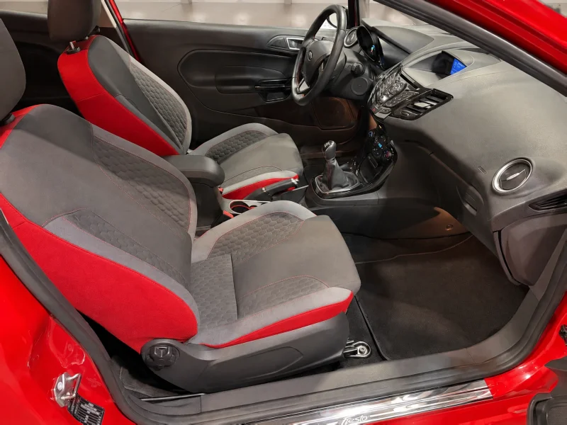 Ford Fiesta – 7