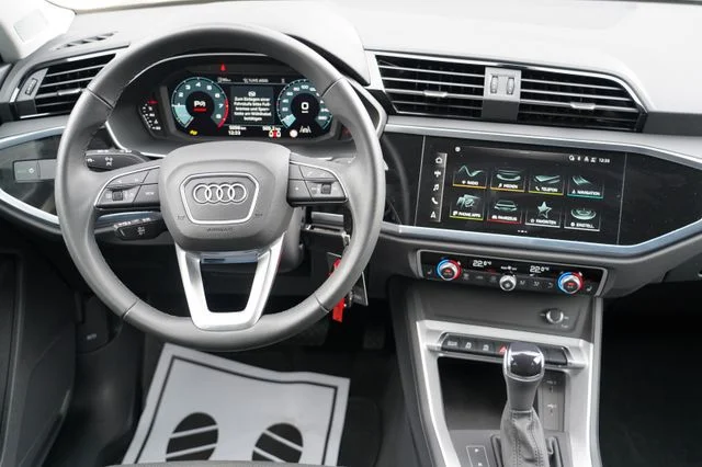 AUDI Q3 – 17