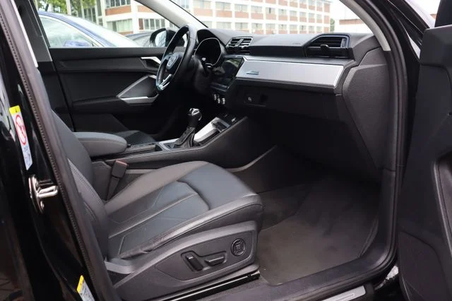 Audi Q3 – 12