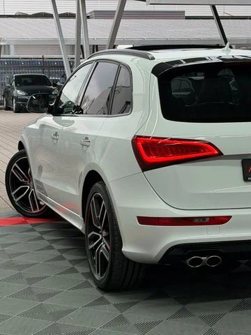 Audi SQ5 – 12