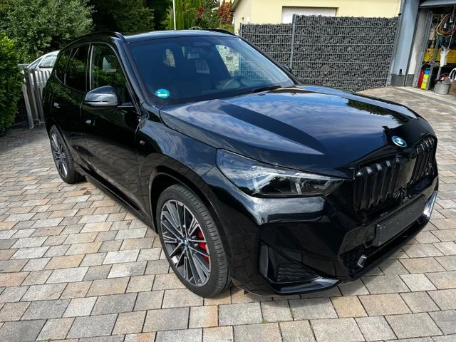 BMW iX1 – 3