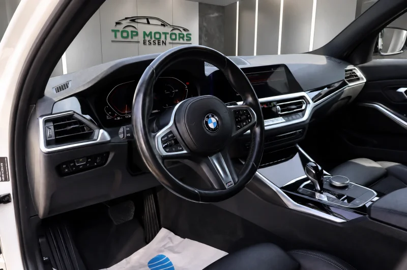 BMW 318 – 12
