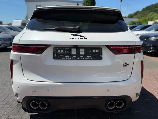 Jaguar F-Pace – 4