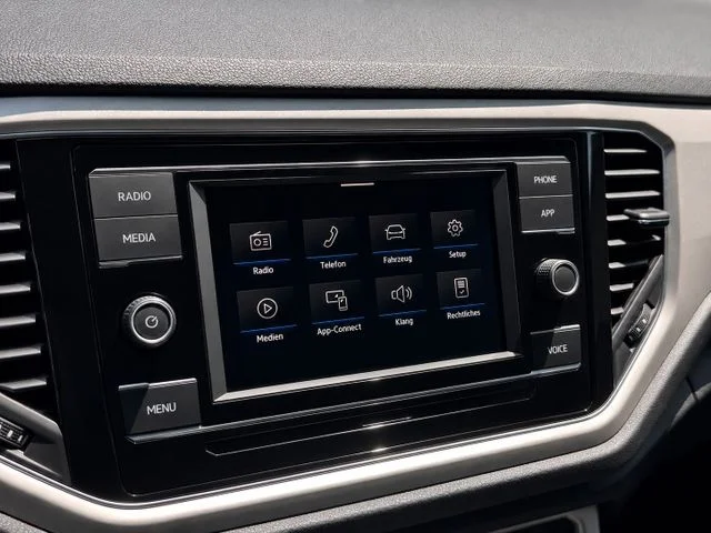 Volkswagen T-Roc – 8