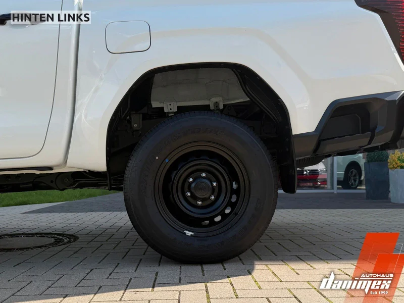 Toyota Hilux – 45