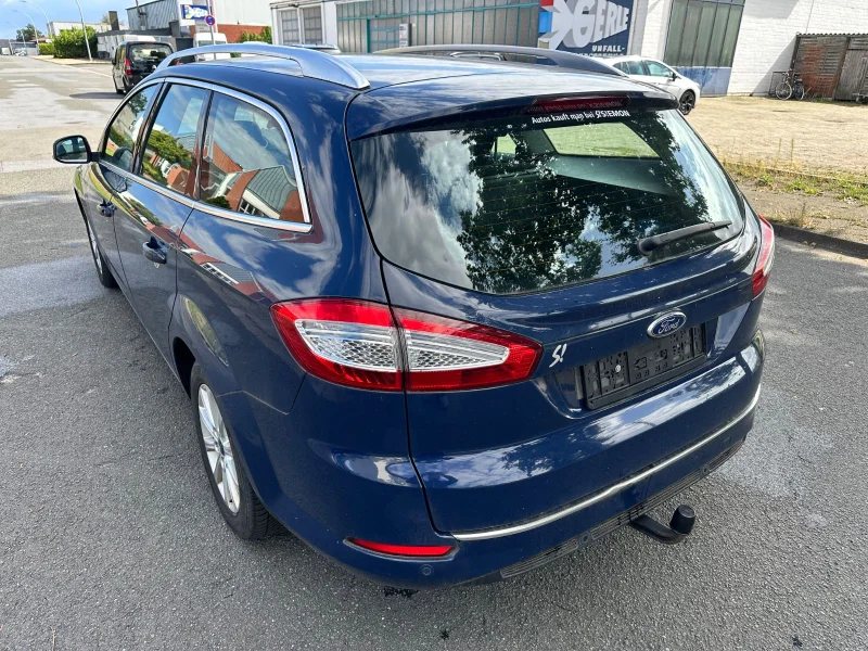 Ford Mondeo – 10