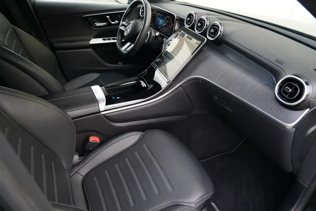 MERCEDES-BENZ GLC 300 – 27