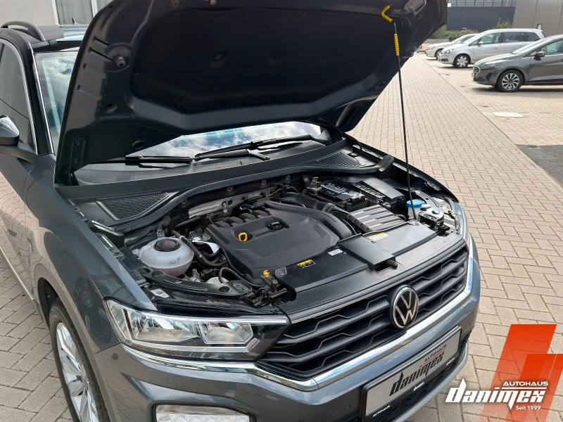 Volkswagen T-Roc – 42