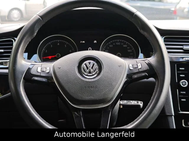 Volkswagen Golf – 15