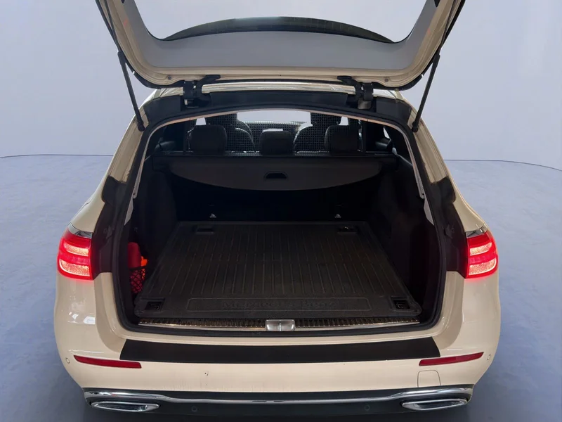 Mercedes-Benz E 220 – 10