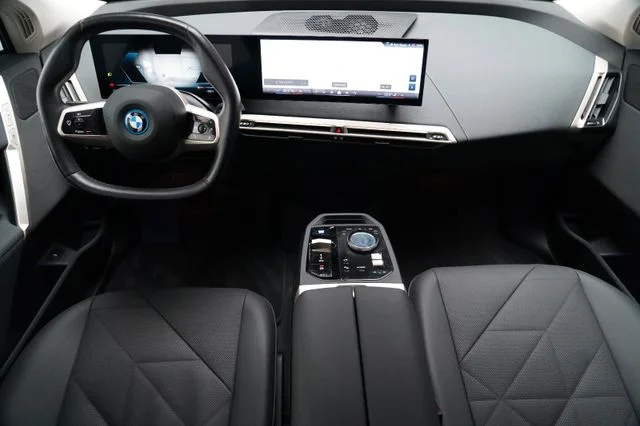 BMW iX – 21