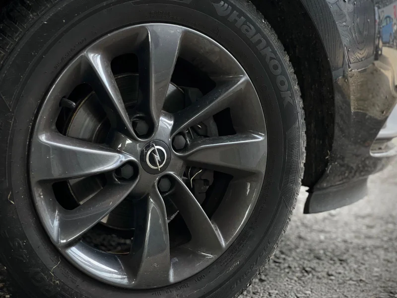 Opel Corsa – 4