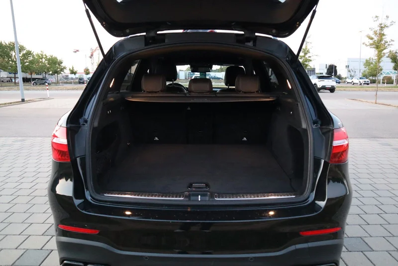 Mercedes-Benz GLC 63 AMG – 10