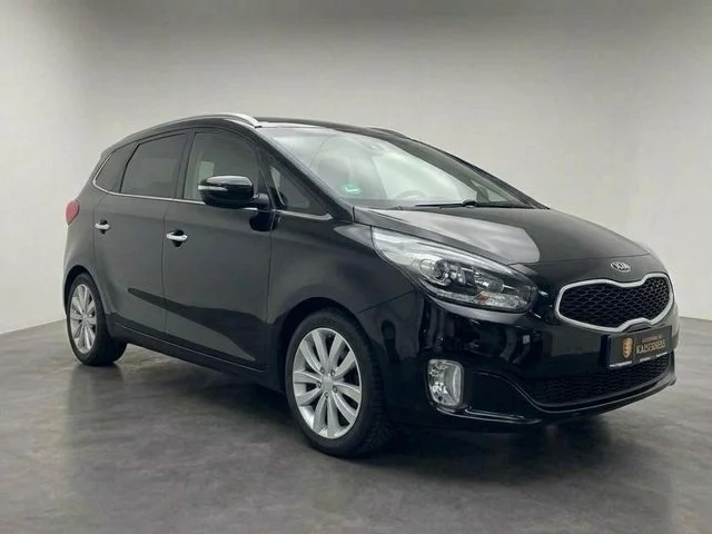 Kia Carens – 7