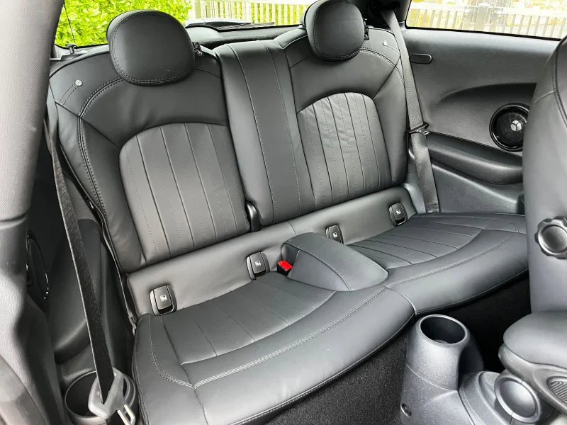 Mini COOPER SE – 13