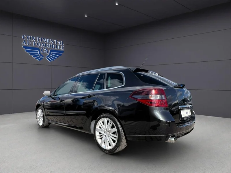 Renault Laguna – 3