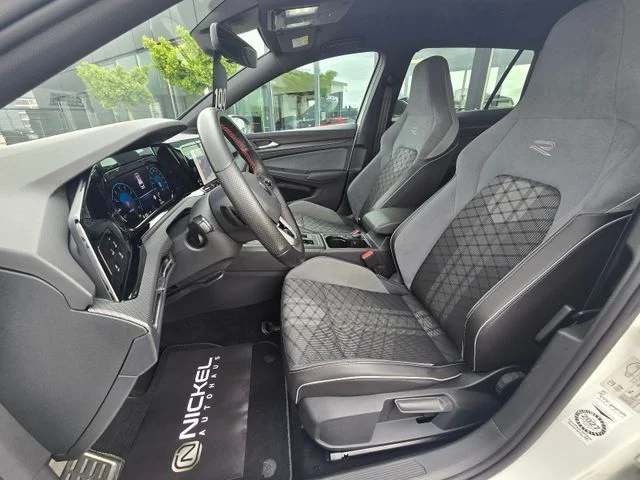 Volkswagen Golf – 22