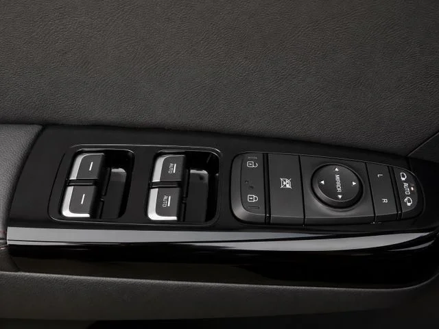 Kia Sportage – 13