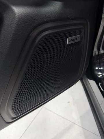 Porsche Macan – 12