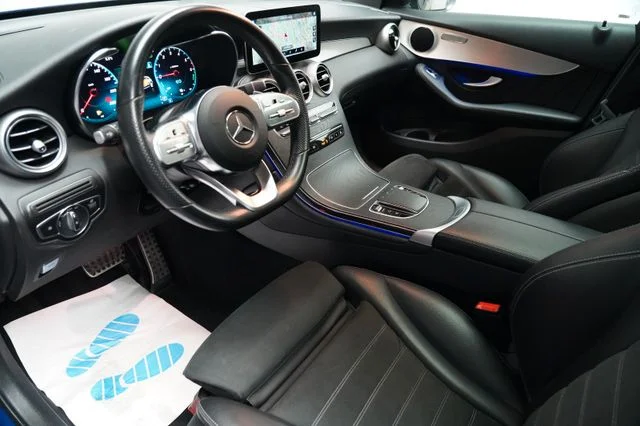 MERCEDES-BENZ GLC 300 – 12
