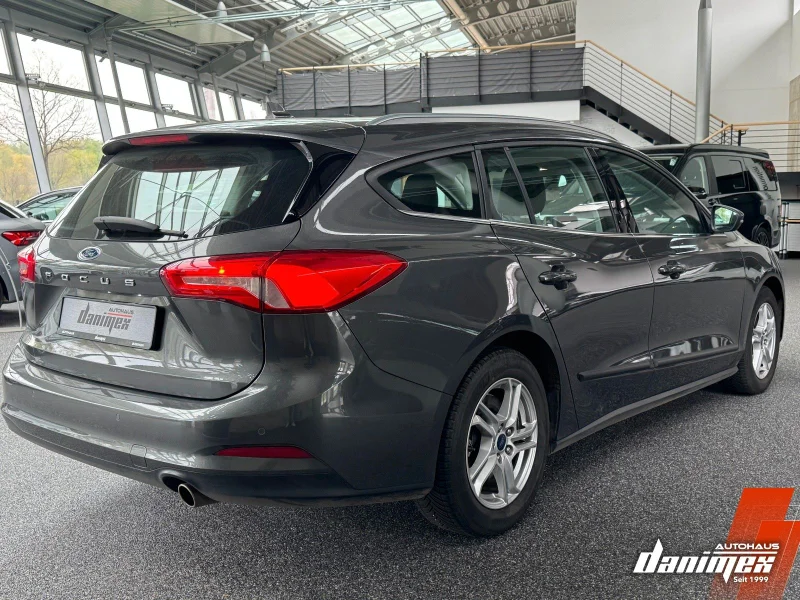 Ford Focus – 4