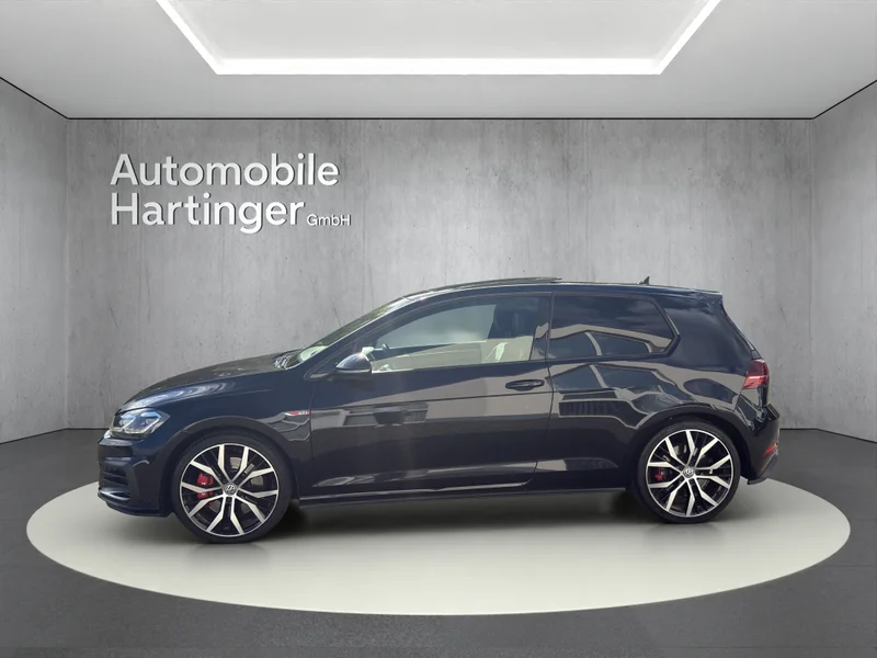 Volkswagen Golf – 3
