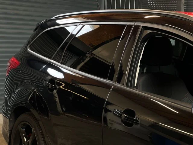 Ford Focus – 17