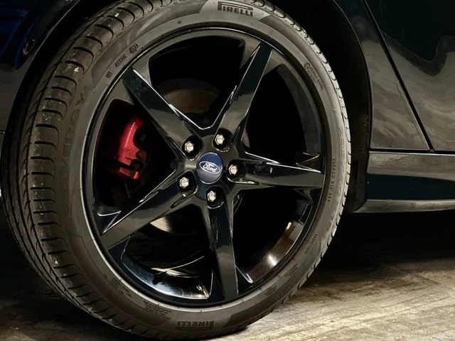 Ford Focus – 9
