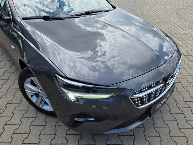Opel Insignia – 12