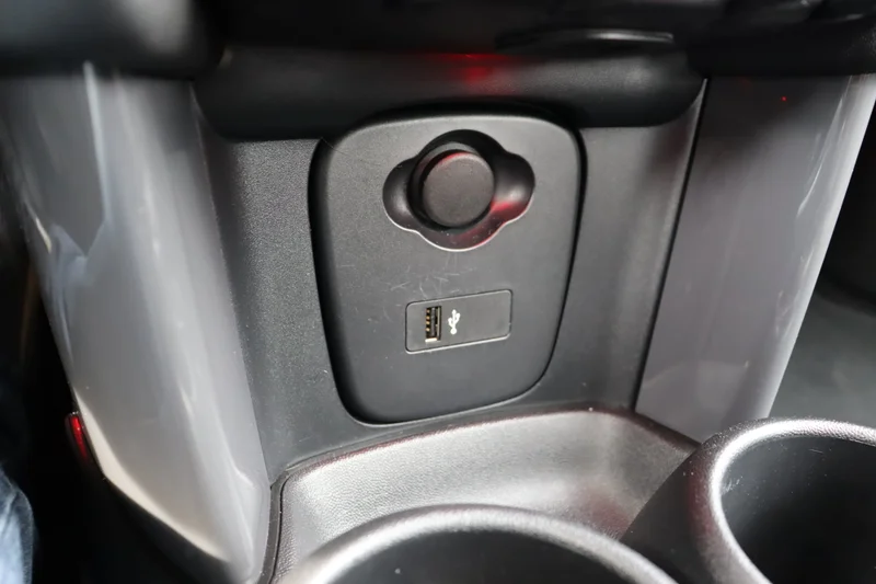 Mini COOPER – 27