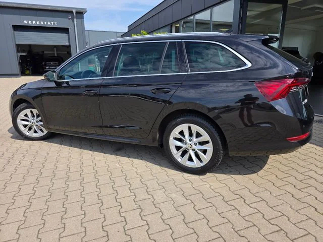 Škoda Octavia – 8