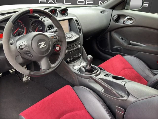 Nissan 370Z – 13