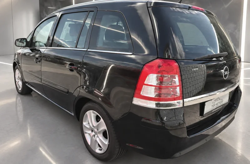 Opel Zafira – 5