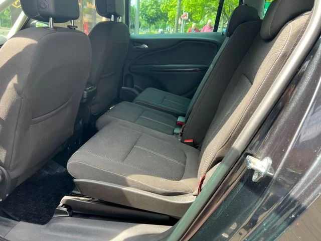 Opel Zafira – 9