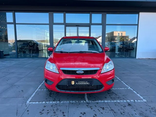 Ford Focus – 8