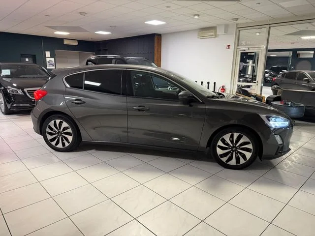 Ford Focus – 4