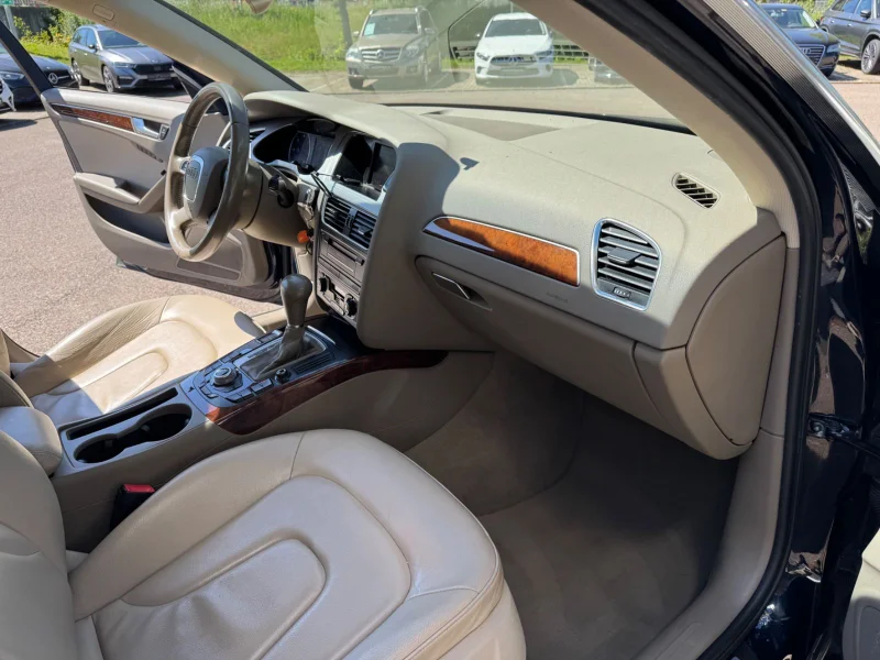 Audi A4 – 16