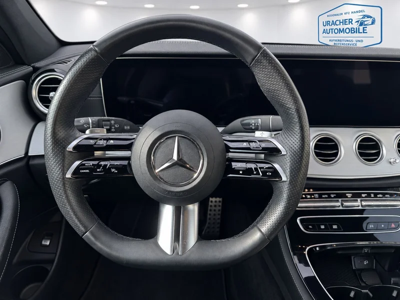 Mercedes-Benz E 300 – 16