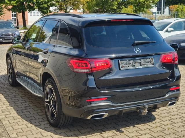 Mercedes-Benz GLC 300 – 6