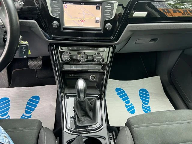 Volkswagen Touran – 17