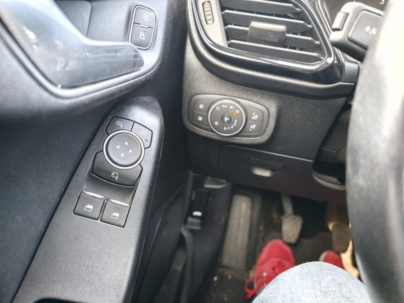 Ford Fiesta – 19