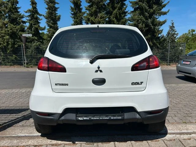 Mitsubishi Colt – 6