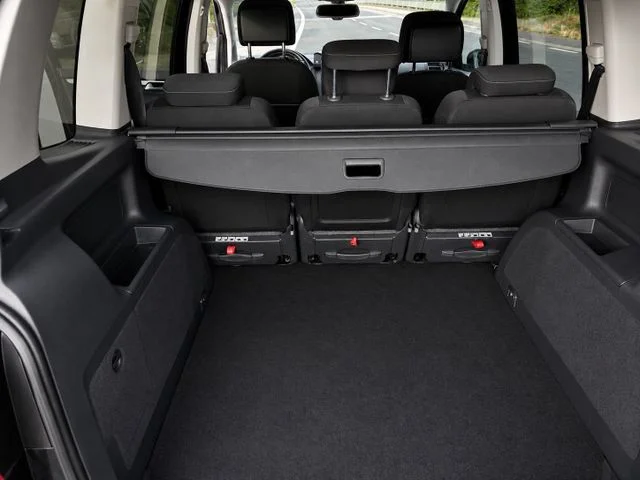 Volkswagen Touran – 11