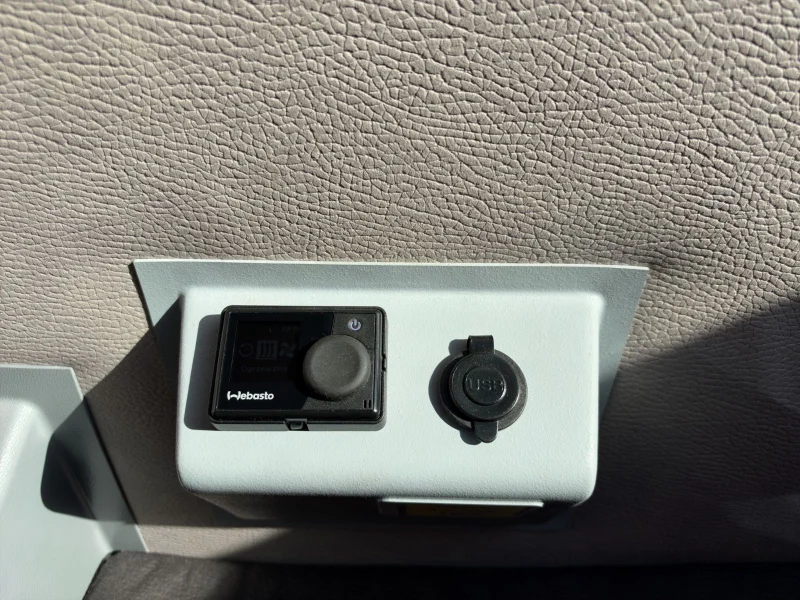 Renault Master Schiebeplane Schlafkabine Automatik – 13