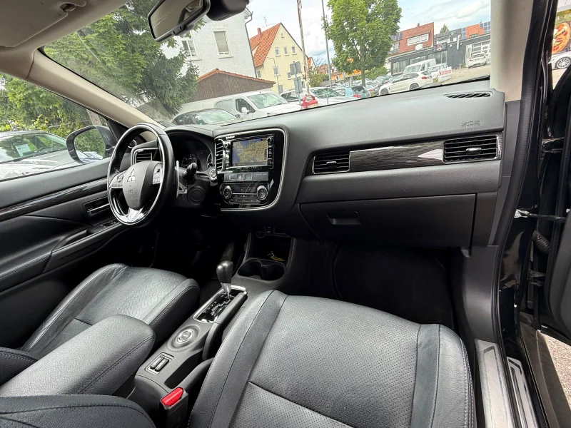 Mitsubishi Outlander – 20