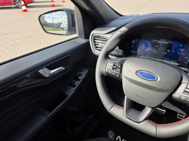 Ford Kuga – 40