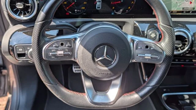 MERCEDES-BENZ A 200 – 13
